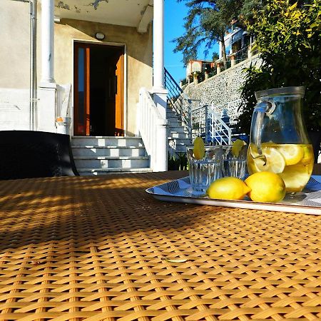 Villa Unifamiliare Con Posto Auto! Levanto Exterior foto